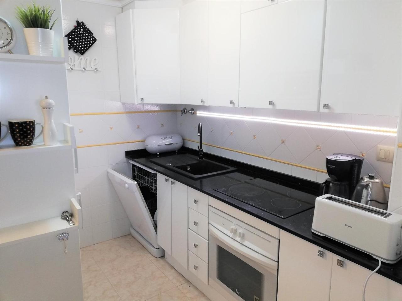 Apartament Pinada Beach La Mata  Exteriör bild